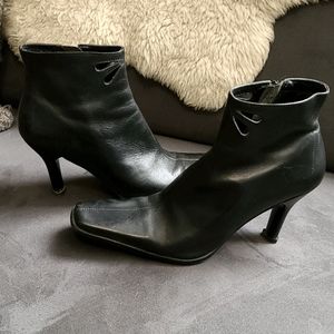 Ankle boots